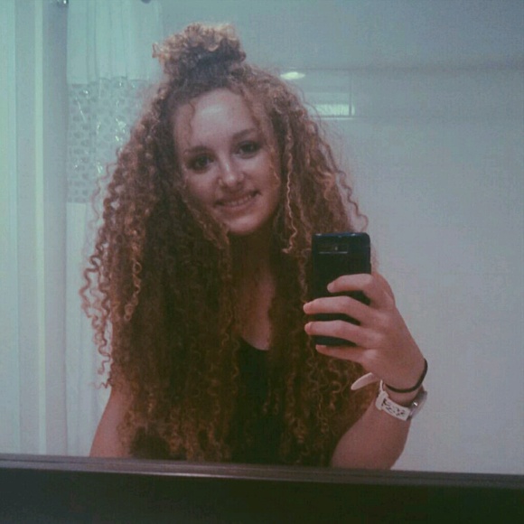 Meet your Posher, Marissa - Picture 1 of 1